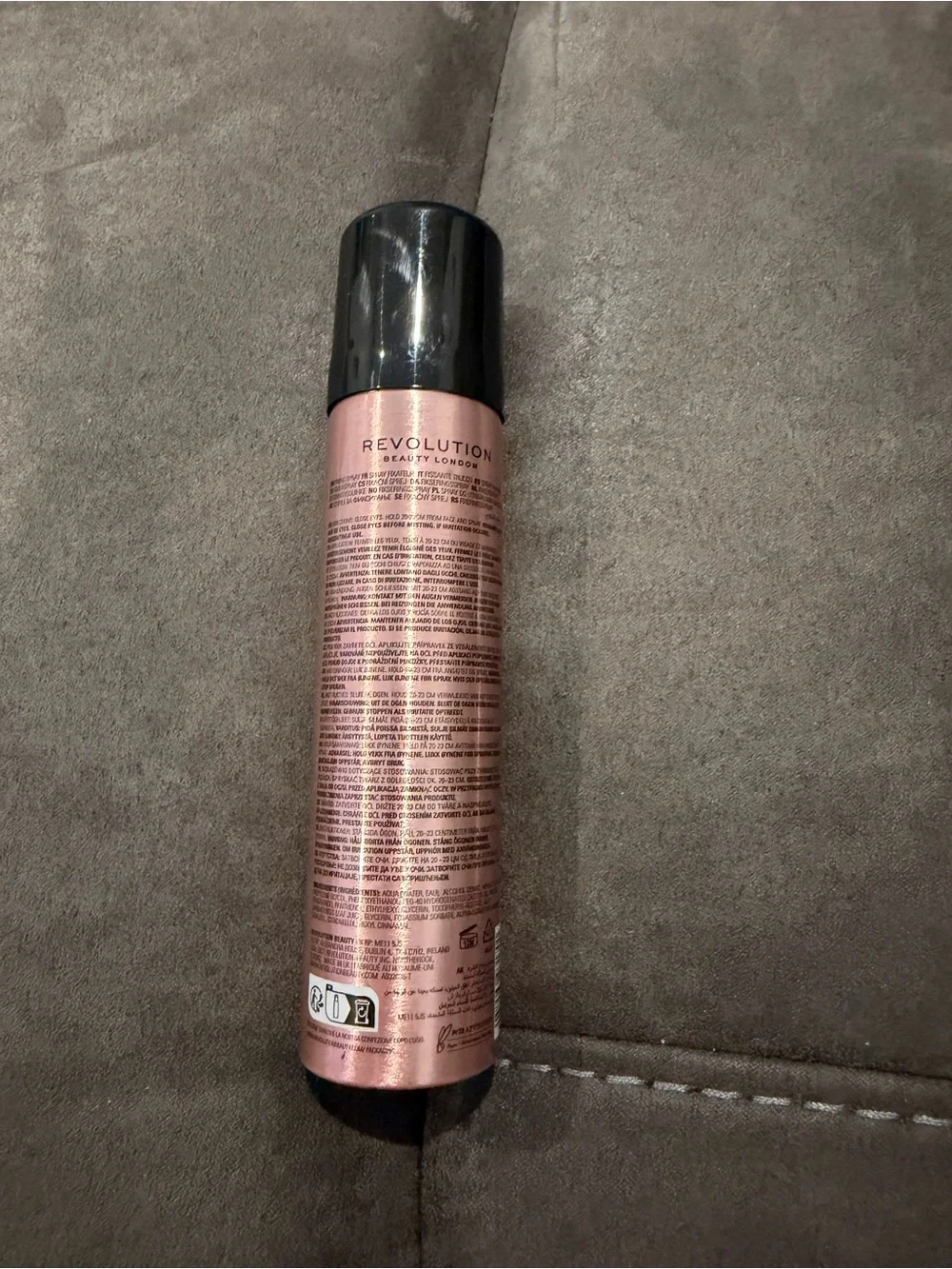 Revolution Superfix Super Hold Ultra Matte Fixing - Metallic Pink - Picture 2 of 2